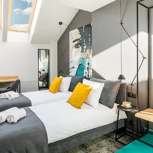 Camera Apartments , קרקוב פולין